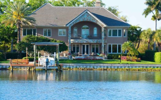 Buying a House in Florida