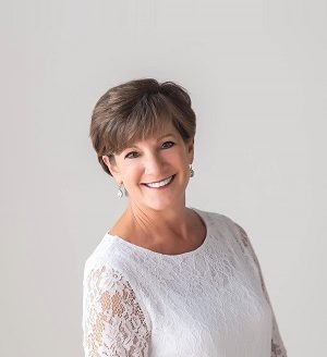 Sherry Simpson - Real Estate Agent